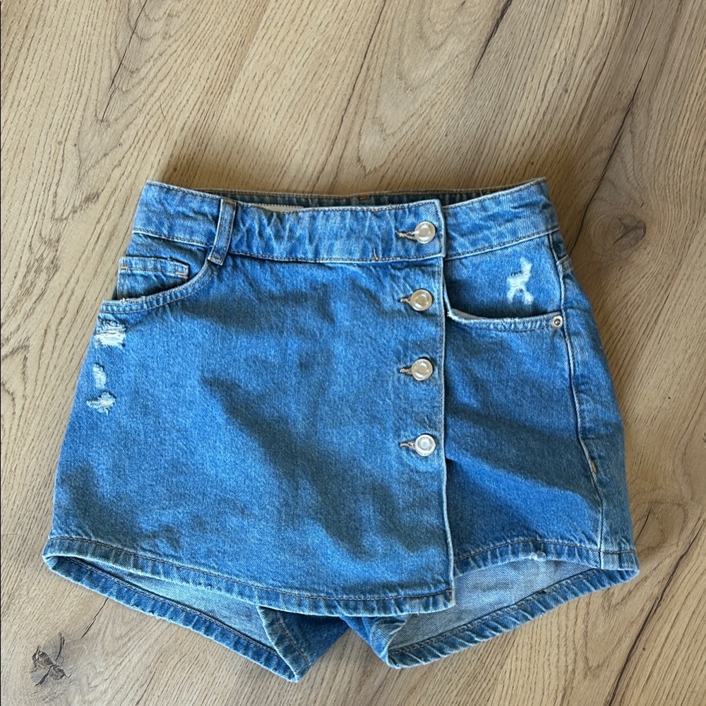 Zara Distressed Blue Denim Skort with Button Accents